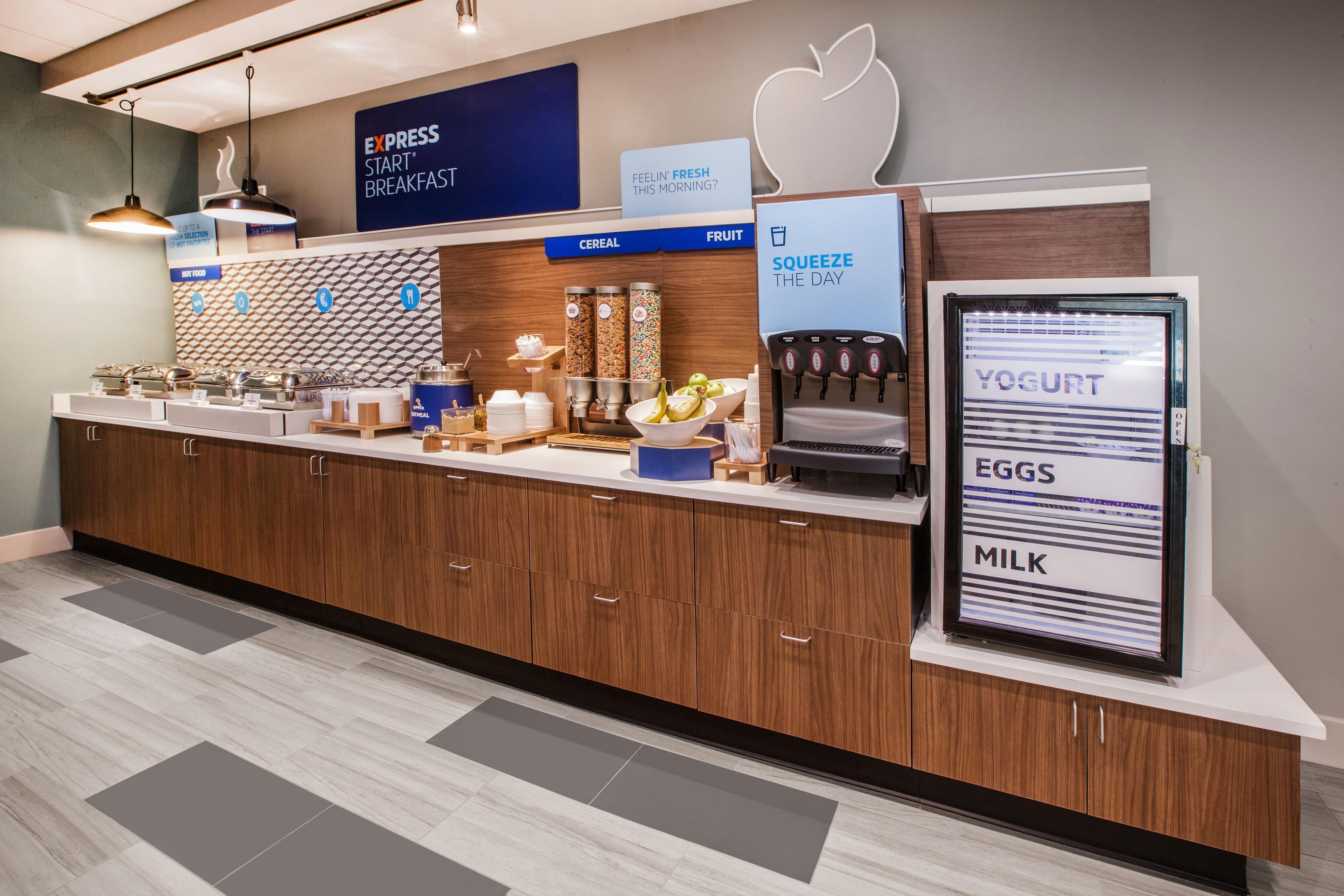 Holiday Inn Express & Suites San Antonio Medical - Six Flags By Ihg Bagian luar foto