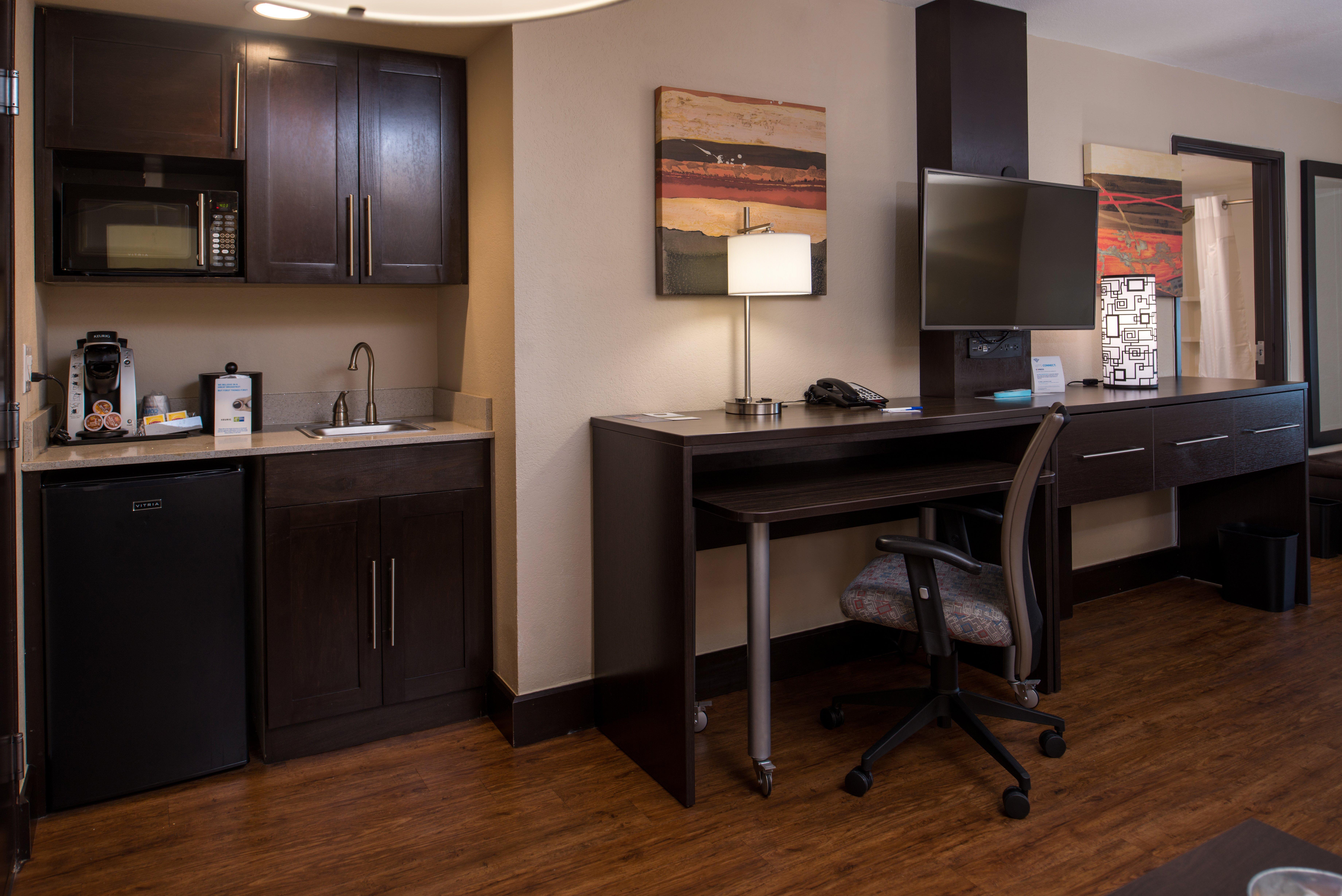 Holiday Inn Express & Suites San Antonio Medical - Six Flags By Ihg Bagian luar foto